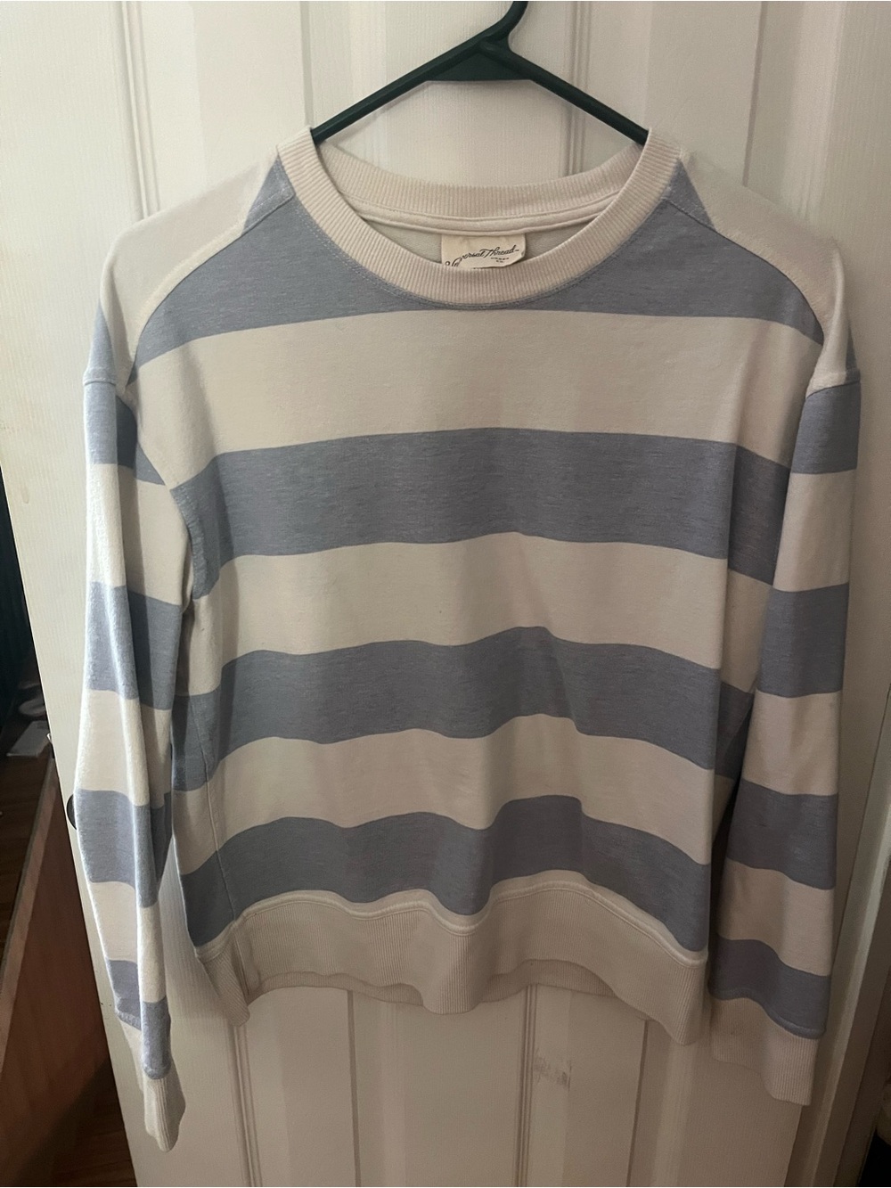 Universal Thread Men's Crewneck Sweater in Blue and Cream Stripes